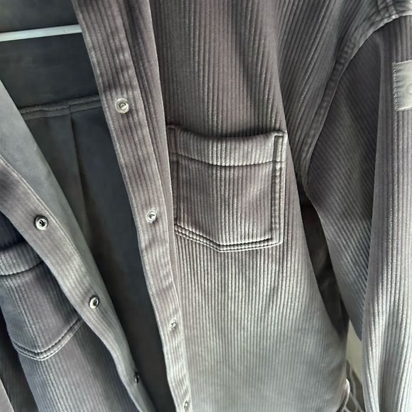 ALO Yoga Women's Ribbed Velour Jacket - Light Gray - Picture 10 of 10